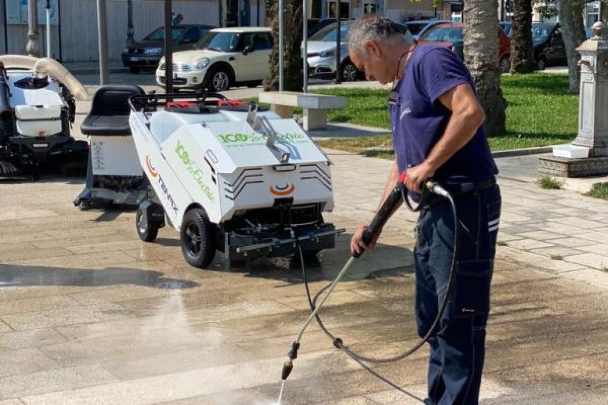<strong>Arroyo de la Encomienda, en Valladolid, recibe dos vehículos 100% eléctricos para su servicio de limpieza</strong>