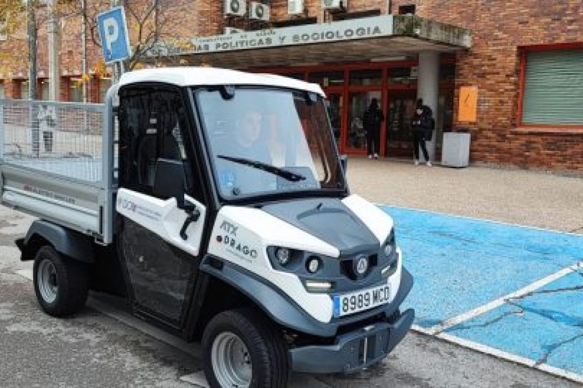 Drago, ha entregado un vehículo Alké 100% eléctrico  al Rectorado de la Universidad Complutense de Madrid